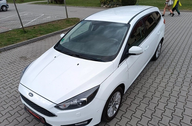 Ford Focus cena 42804 przebieg: 232000, rok produkcji 2018 z Góra małe 704